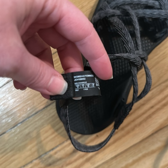 Chacos - Picture 3 of 3